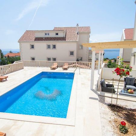 בול Apartments Sara 3 מראה חיצוני תמונה