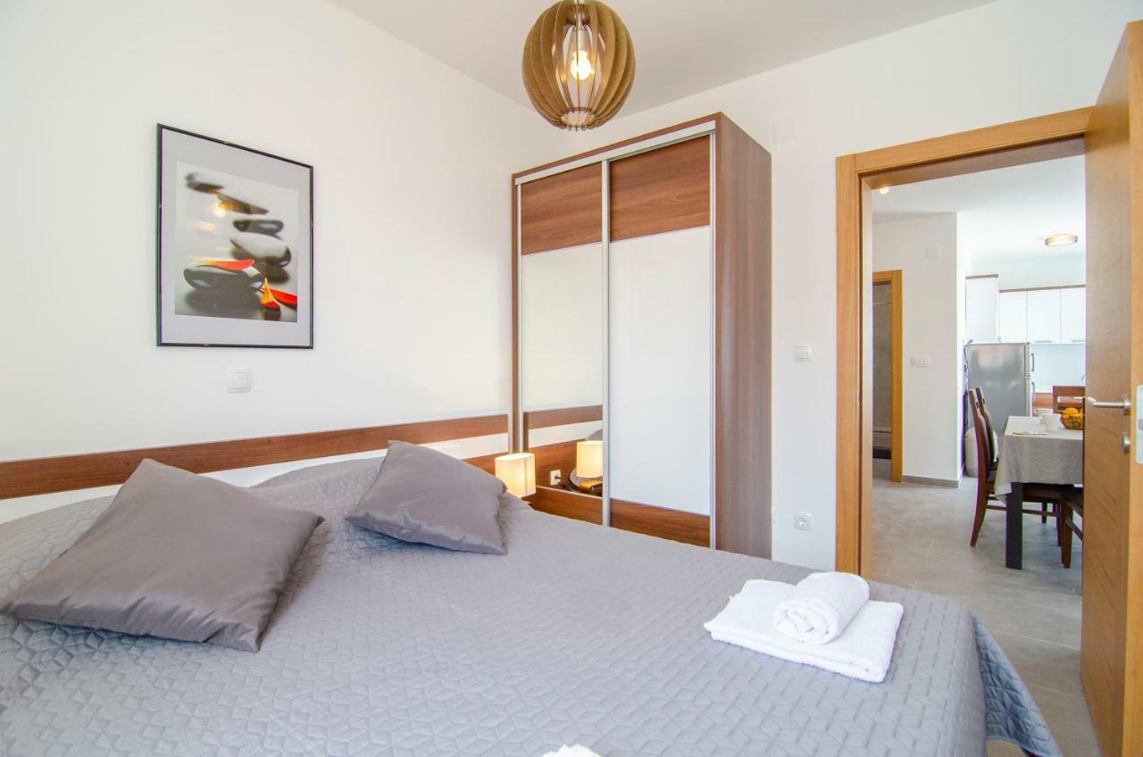 בול Apartments Sara 3 מראה חיצוני תמונה