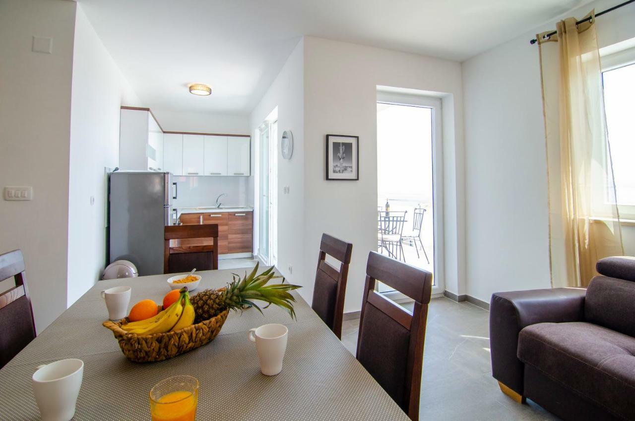 בול Apartments Sara 3 מראה חיצוני תמונה